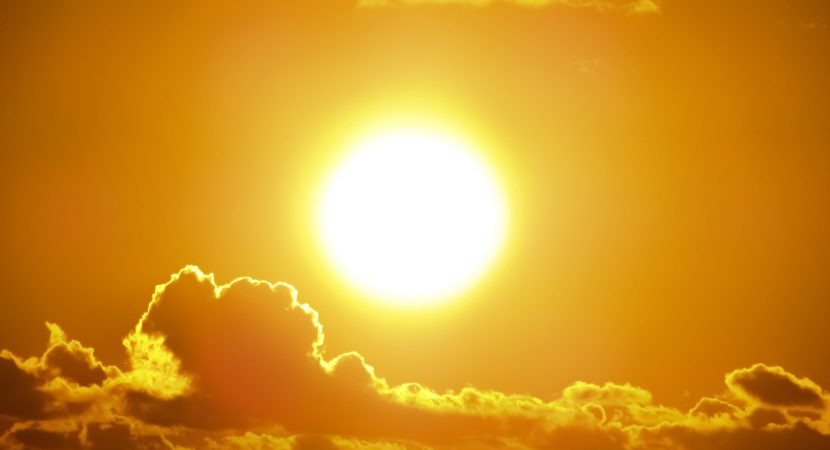 Solen och moln